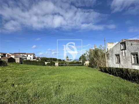 Terreno - Lomba da Fazenda (Nordeste)