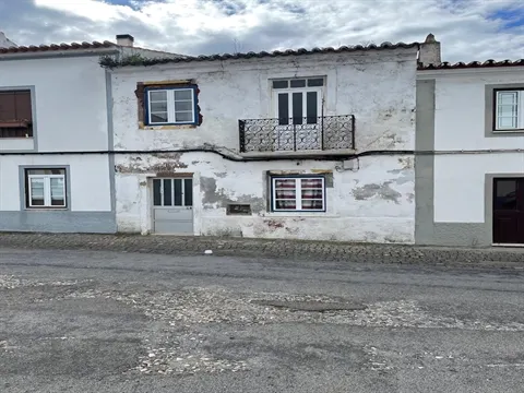Moradia em Banda T2+2