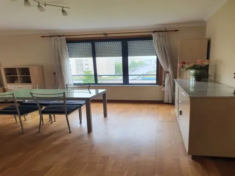 Apartamento T4