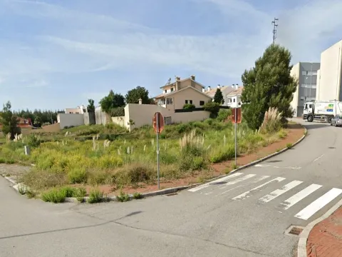 Lote na Urbanização do Areal com 451m2