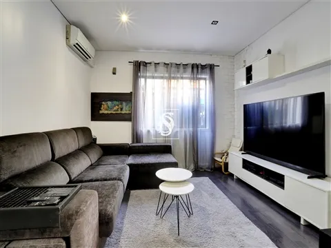 Andar Moradia T2 em Águas Santas, Maia