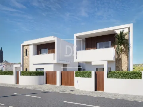 Moradia T4