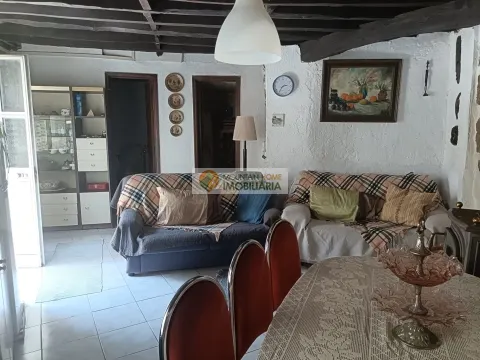 Semi-detached house T1