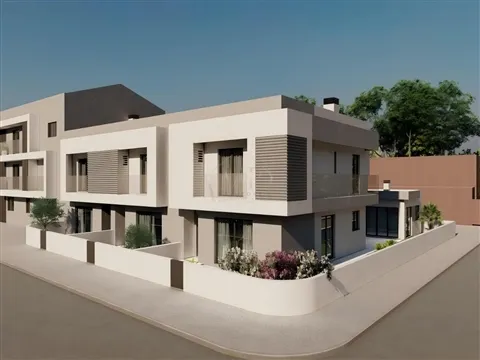 Moradia Nova T4 na Vista Alegre