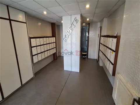 ARRENDAMENTO -  Apartamento na Av. dos Banhos