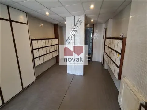 ARRENDAMENTO -  Apartamento na Av. dos Banhos