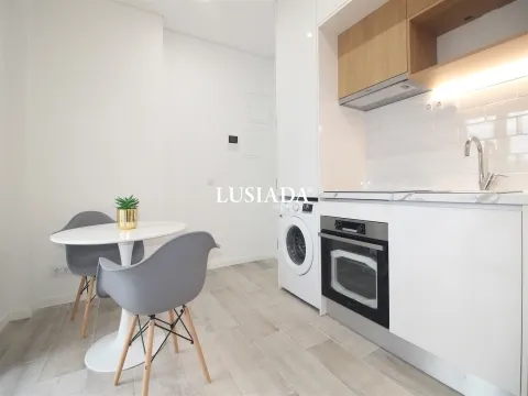 Apartamento T0 na zona da Baixa