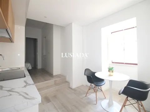 Apartamento T0 na zona da Baixa