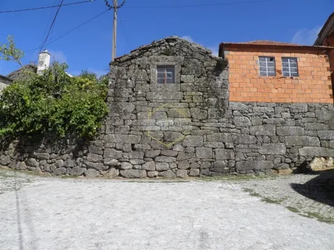 Moradia para Restaurar