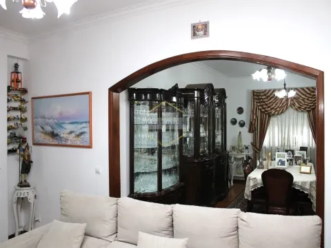 Moradia T5 com Piscina_ Oliveira de Frades_ São João da Serra