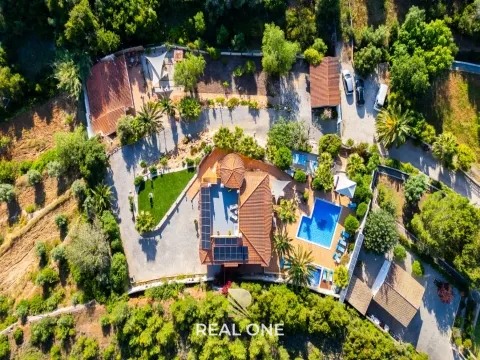 Charmosa Villa privada em lote de 2.630 m2 