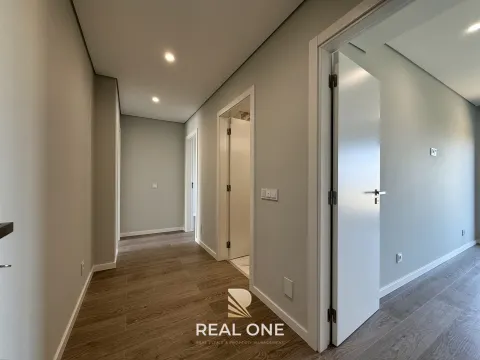 Appartement moderne de 3 chambres à Gambelas - Faro