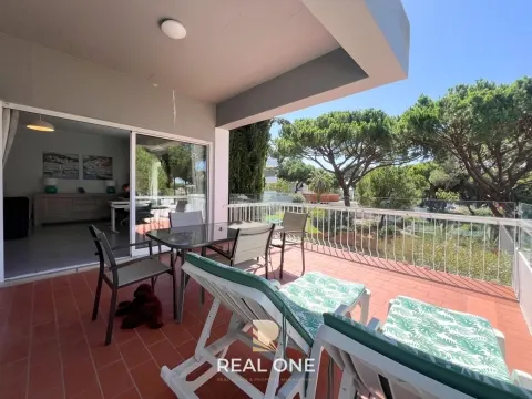 Apartamento Exclusivo T3 no Pinhal da Marina, Vilamoura