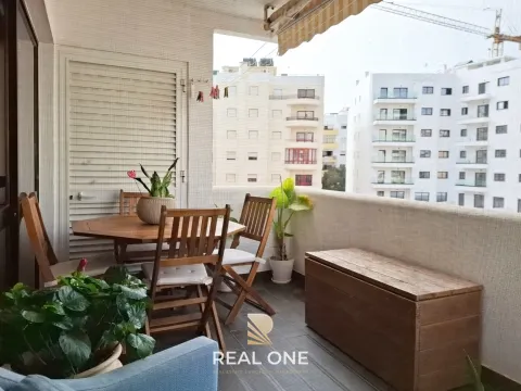 Apartamento T2 a 600m da Praia de Quarteira