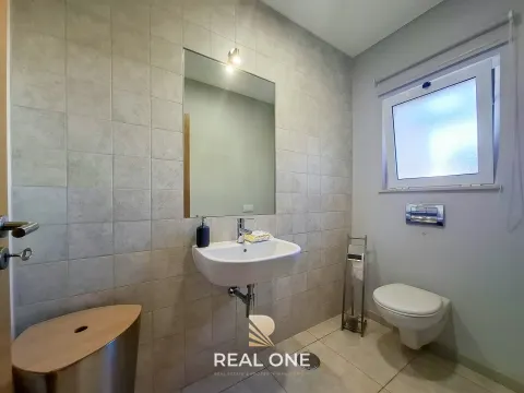 img_28