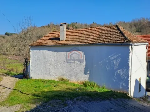 Moradia Isolada T3, S. Martinho de Angueira