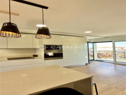 Duplex T2 em Alcochete Vista Rio - Arrendamento