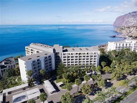 Apartamento T3 - Piscina