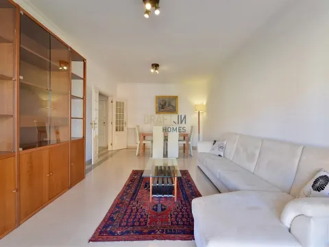 Apartamento amueblado de 2 dormitorios en Guia – Cascais