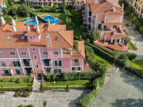 Piso de 5 habitaciones en Quinta Da Beloura.