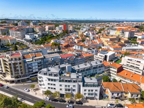 Shop for Rent in the Heart of Leiria