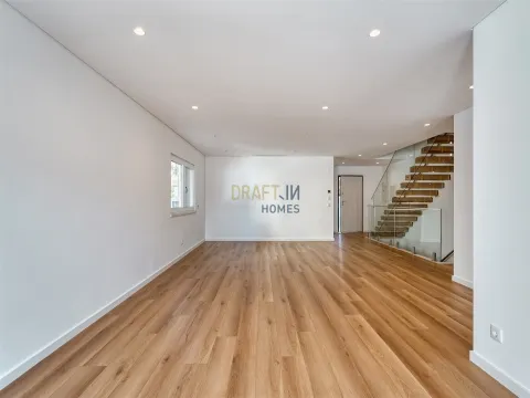 Ocean Prime Village - Condominio di lusso con 11 villette a schiera a S.Pedro do Estoril, Cascais.