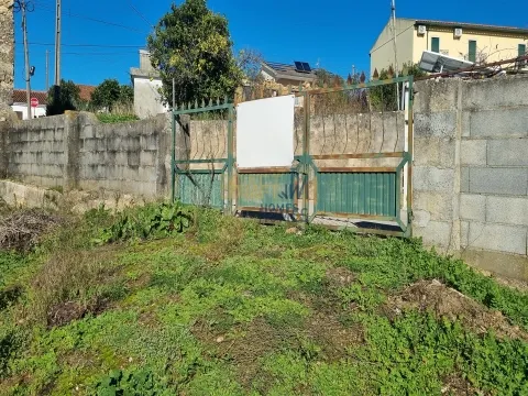 Baugrundstück – 456 m² | In der Nähe von Leiria