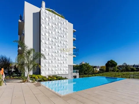 Apartamento T3 para Arrendamento – Capuchos, Leiria (Zona Central)