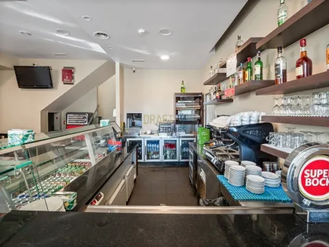 Espaço Comercial à Venda em Cascais – Versatilidade e Oportunidade Única