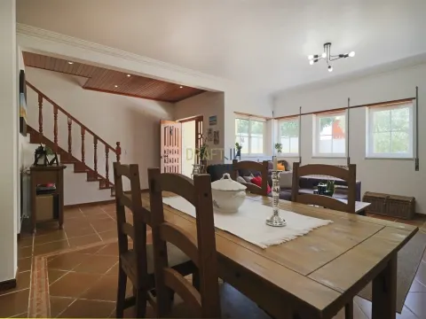 Fantástica vivienda de 5+1 dormitorios en Conceição da Abóboda (S. Domingos de Rana, Cascais)