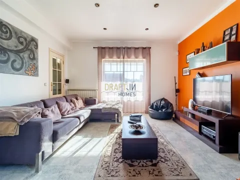 Casa 4 Camere da letto a Faniqueira, Batalha