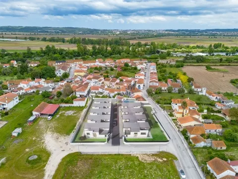 Terrain de 2882 m², pour la construction de maisons individuelles !