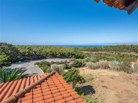 Terrain urbain à construire avec vue sur la mer