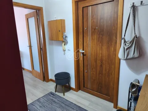 Apartamento T2+1