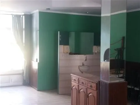 Espaço para qualquer ramo de actividade.