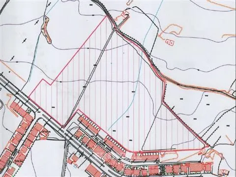 Terreno de 57.750 m² - 10.000 m² de Área Urbana | Centro de Vila Flor, Bragança