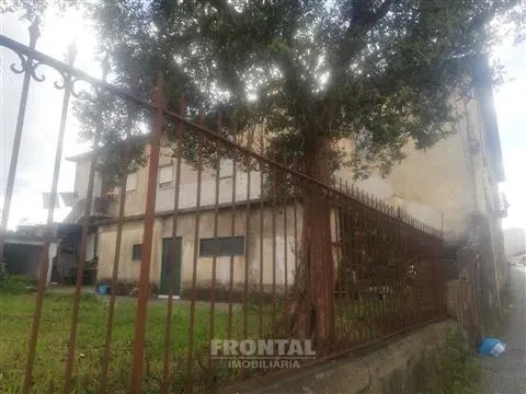 Moradia + Terreno - 6.558 m² | Fânzeres, Gondomar, Porto