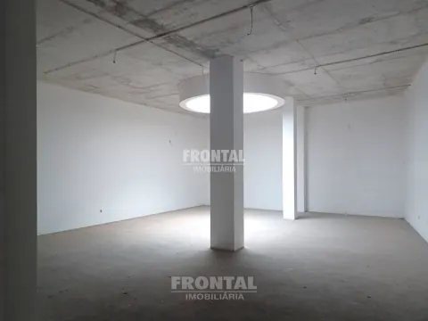 Loja / Restaurante ao Centro da Maia 306m2