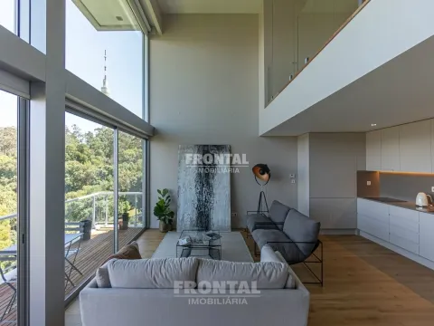 Apartamento T0 com Mezanine e Vista Panorâmica | Mafamude, Vila Nova de Gaia