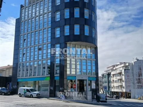 Loja no centro de Gondomar