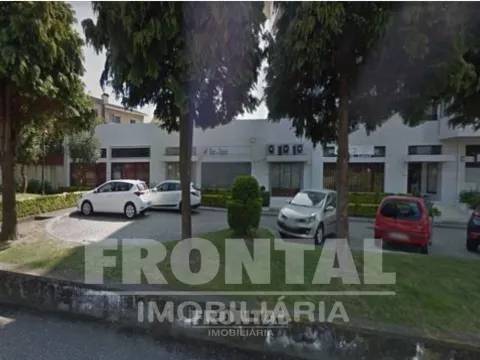 Loja com Rentabilidade Superior a 6% | Centro da Maia, Moreira, Maia