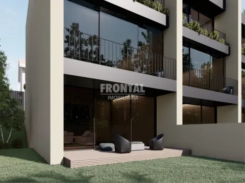 Moradia T3 Nova em São Pedro da Cova