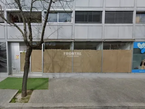 Loja em São Mamede de Infesta