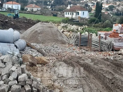 Terreno com Projeto Aprovado para Moradia T4 &#124; Âncora, Caminha, Viana Do Castelo