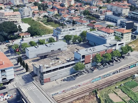 Loja Ampla - 99,97 m2 | São Mamede de Infesta, Matosinhos