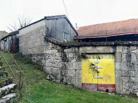 Detached house to restore T3