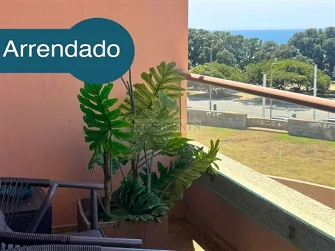 T3+1 c/ vista mar, no Castelo do Queijo