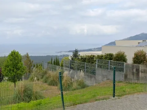 Terrain constructible pour une maison de luxe avec vue sur la rivière et la mer à Caminha