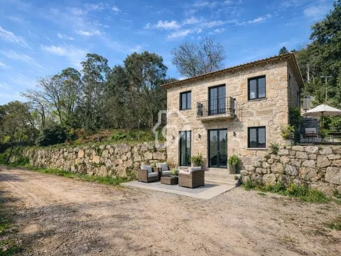 Moradia para Restaurar T2