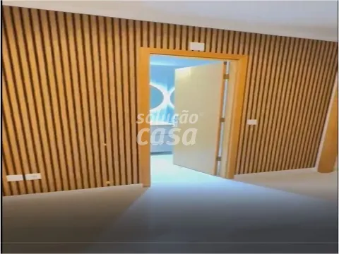 T2+1 Renovado no Centro de Gondomar, junto à Câmara!